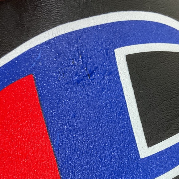 Pre-Owned CHAMPION Men's Black Super Squish Meloso Warped Pool Slides, Size 9 - Picture 8 of 10